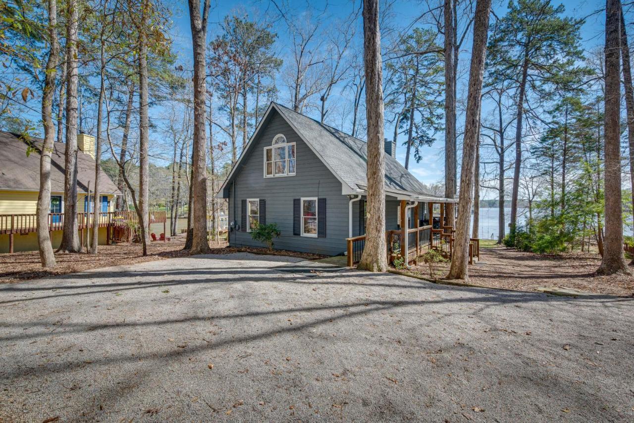 Quiet Lakefront Eatonton House With Boat Dock!ヴィラ エクステリア 写真